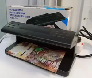 Counterfeit Money Detector UV Ultraviolet Light (Model 318)