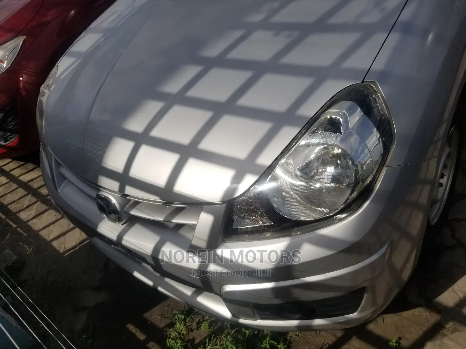 Mazda Familia 2014 Silver