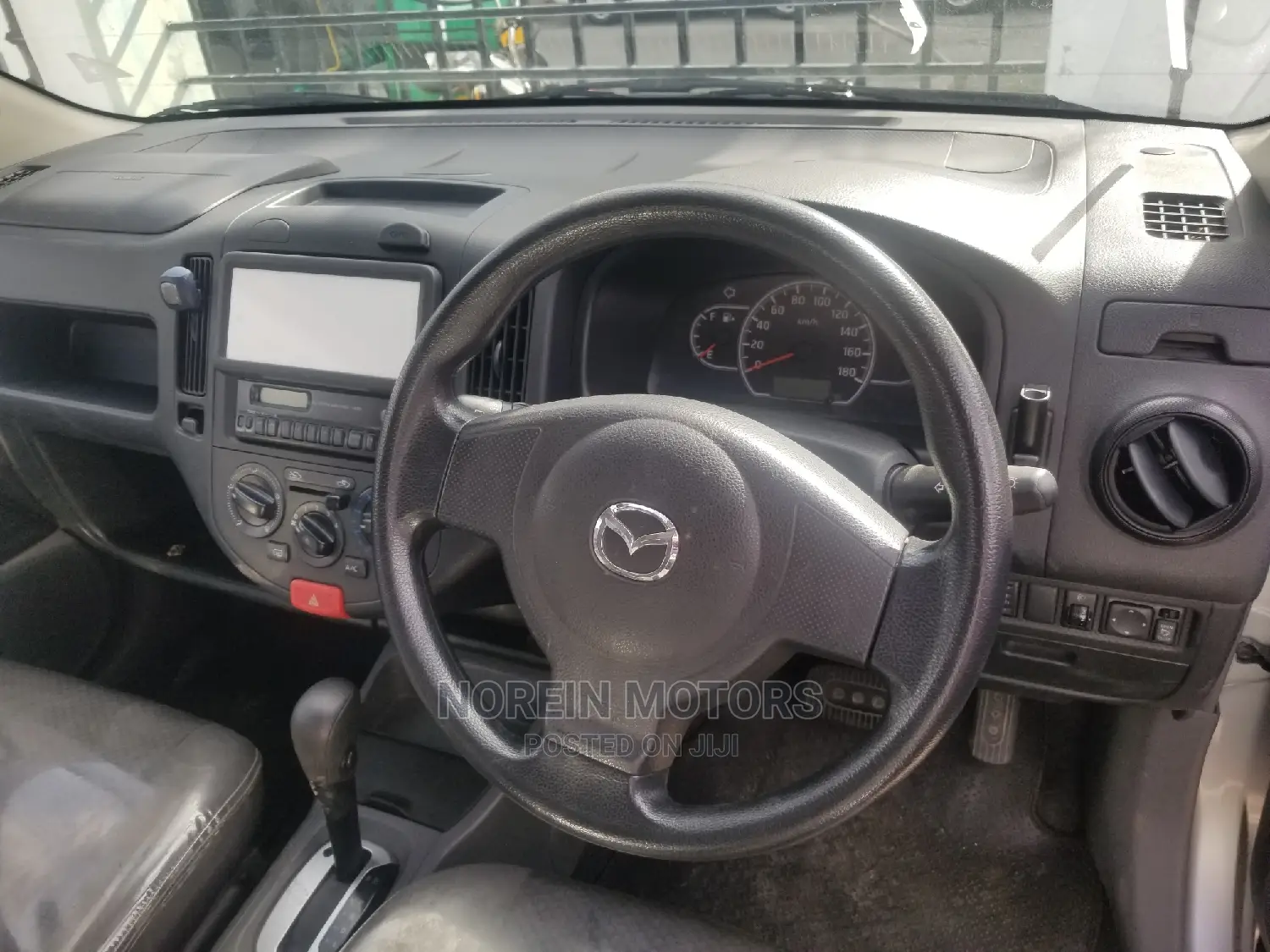Mazda Familia 2014 Silver
