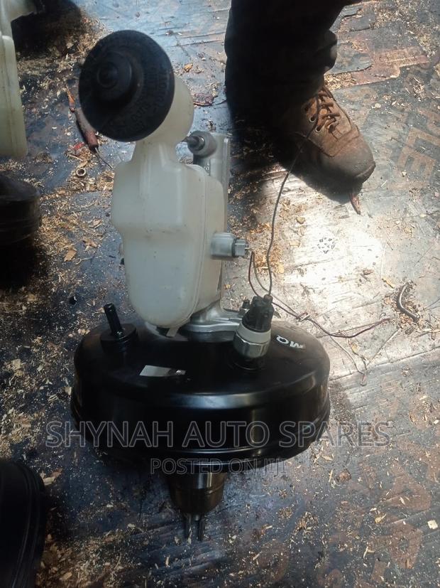 Brake Booster and Master Cylinder Toyota Vigo Japan 