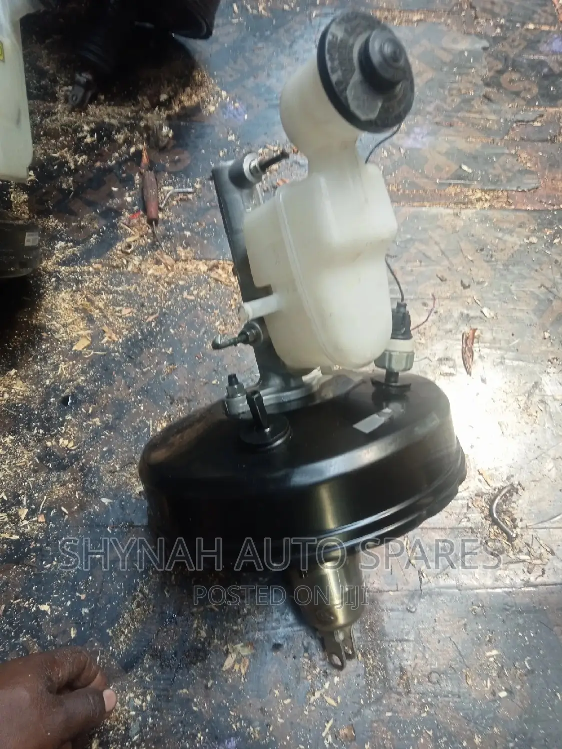 Vigo Japan With Switch Brake Booster and Master Cylinder