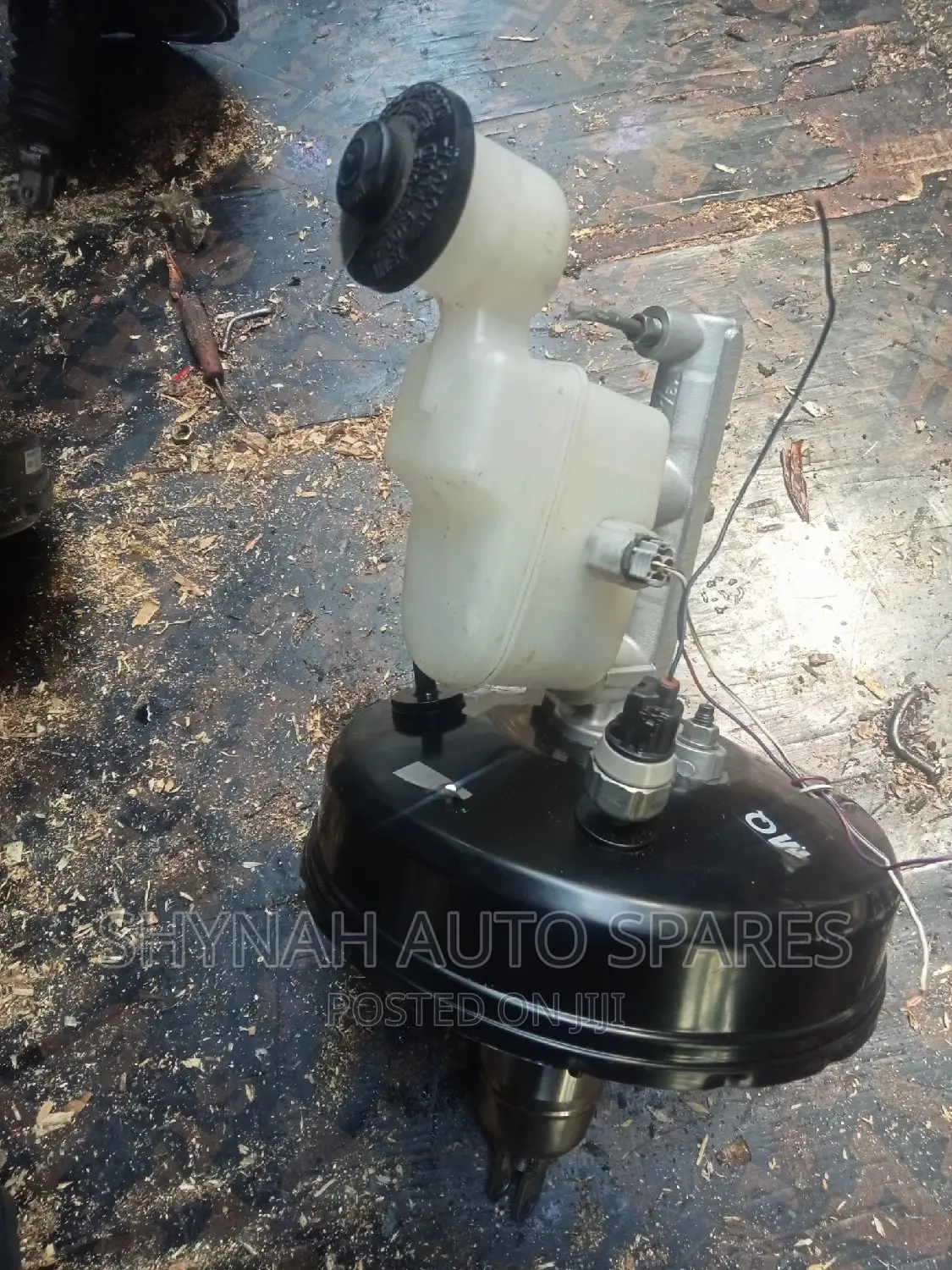 Vigo Japan With Switch Brake Booster and Master Cylinder
