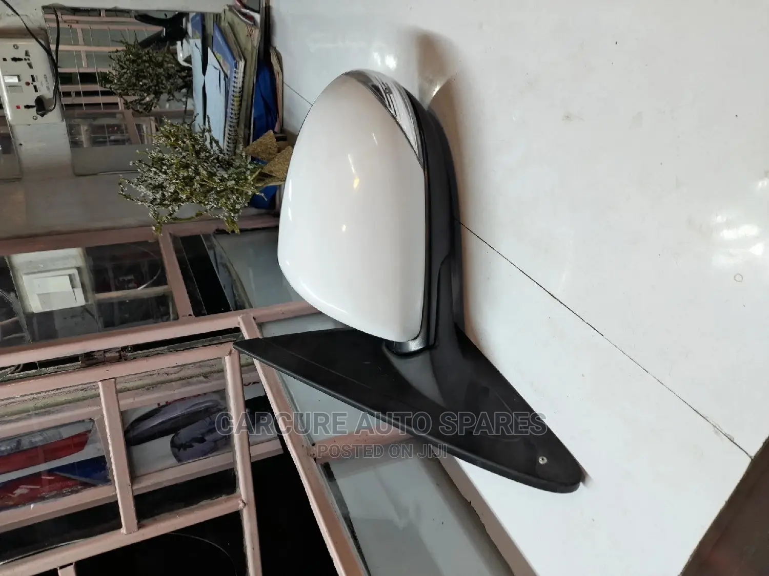 Axela Side Mirror With Indicator