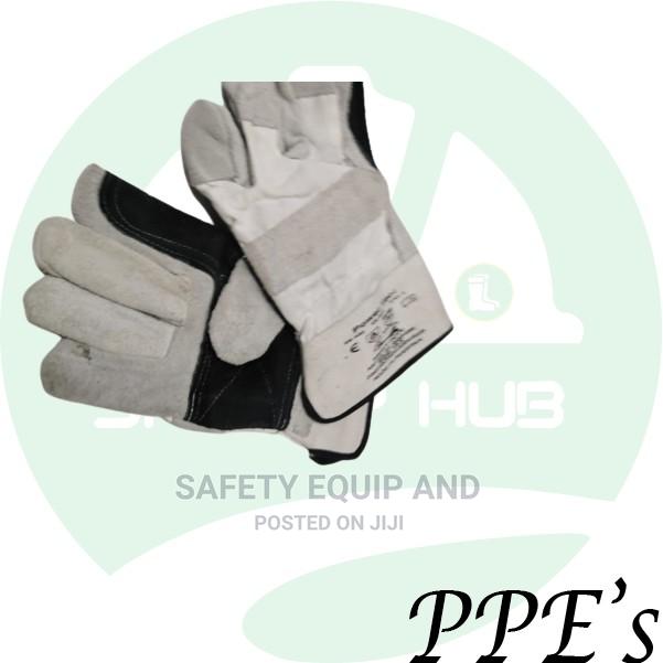 Black/Grey Short Leather Glove