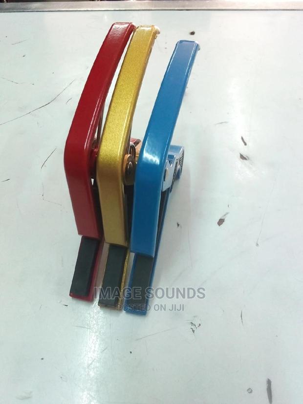 Guitar Capo for 6strings Guitars - thumbnail 2