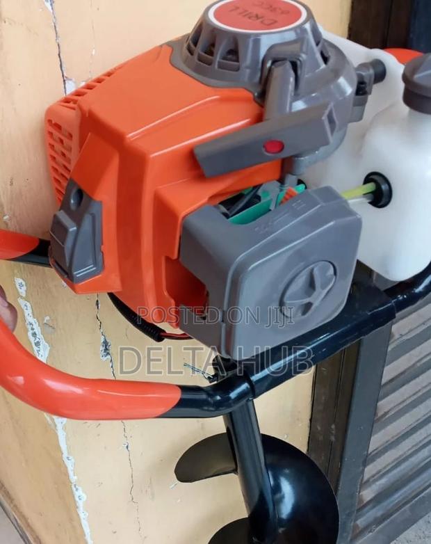 Top,. Earth Auger - main view