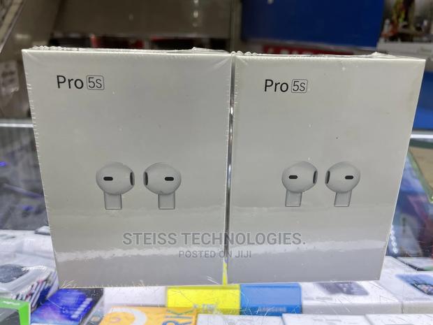 Pro 5s- Wireless Buds - main view