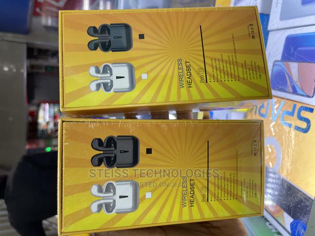 Pro 11 Wireless Headsets - thumbnail 3
