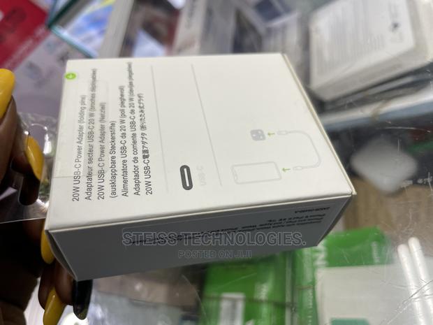 Usb-C Apple 20watts Adapter - thumbnail 3