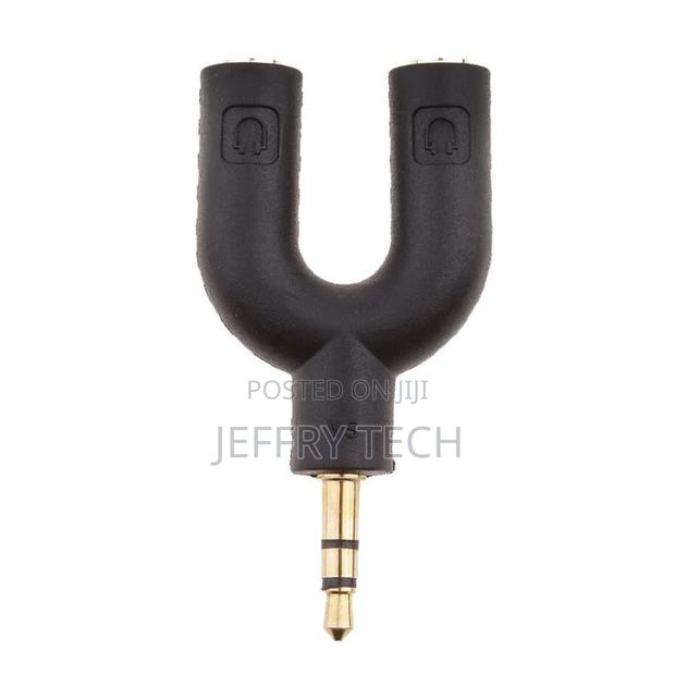35mm Stereo Audio Jack Headphone 2 Way Y Splitter Adapter