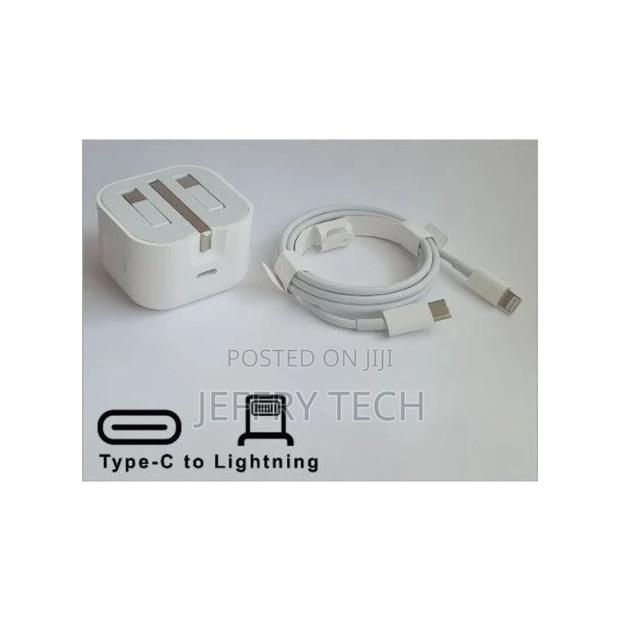 Type Z Charger 20W USB Type C to iPhone 12 /11/X /Pro Max Fa - thumbnail 3