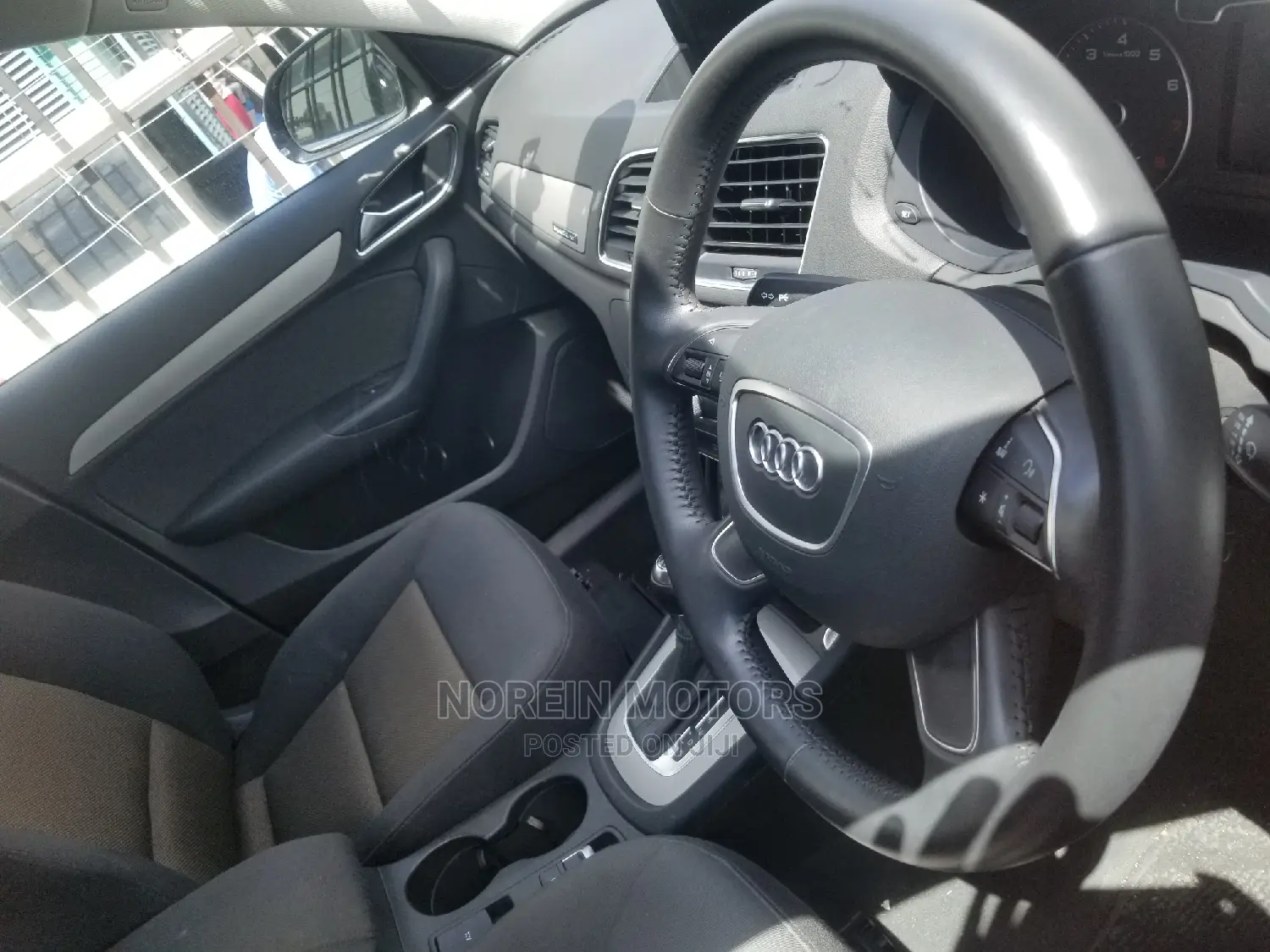 Audi Q3 2.0 TDI 140hp Quattro 2014 Black