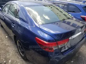Toyota Mark X 3.5 320hp RWD 2014 Blue