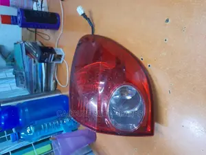 Nissan Wingroad Ad Tail Light