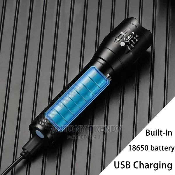 Rechargeable LED Flashlight Use Powerful T6 Lamp Beads . - main view