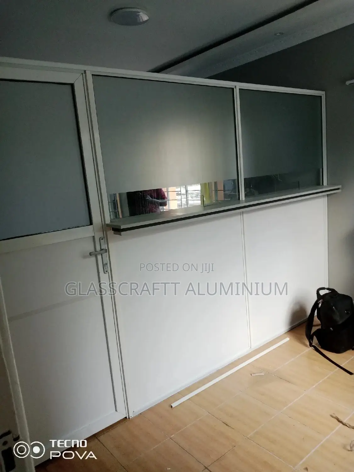 White Aluminum Partition