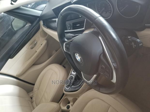 BMW 218i 2014 Gray - thumbnail 5