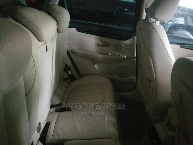 BMW 218i 2014 Gray - thumbnail 7