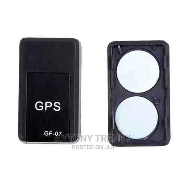 Real Time Tracking Magnet Adsorption Mini Locator GF07.