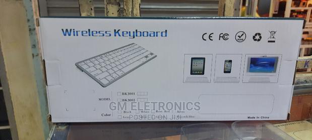 Wireless Bluetooth Keyboard . - thumbnail 3