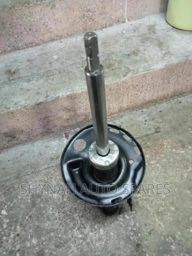 Front Shock Absorber for Toyota Belta