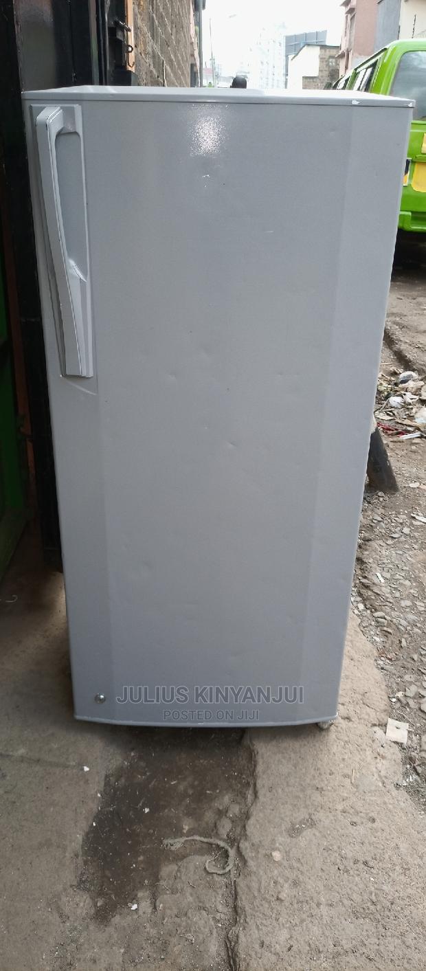 Single Door Fridge - thumbnail 2
