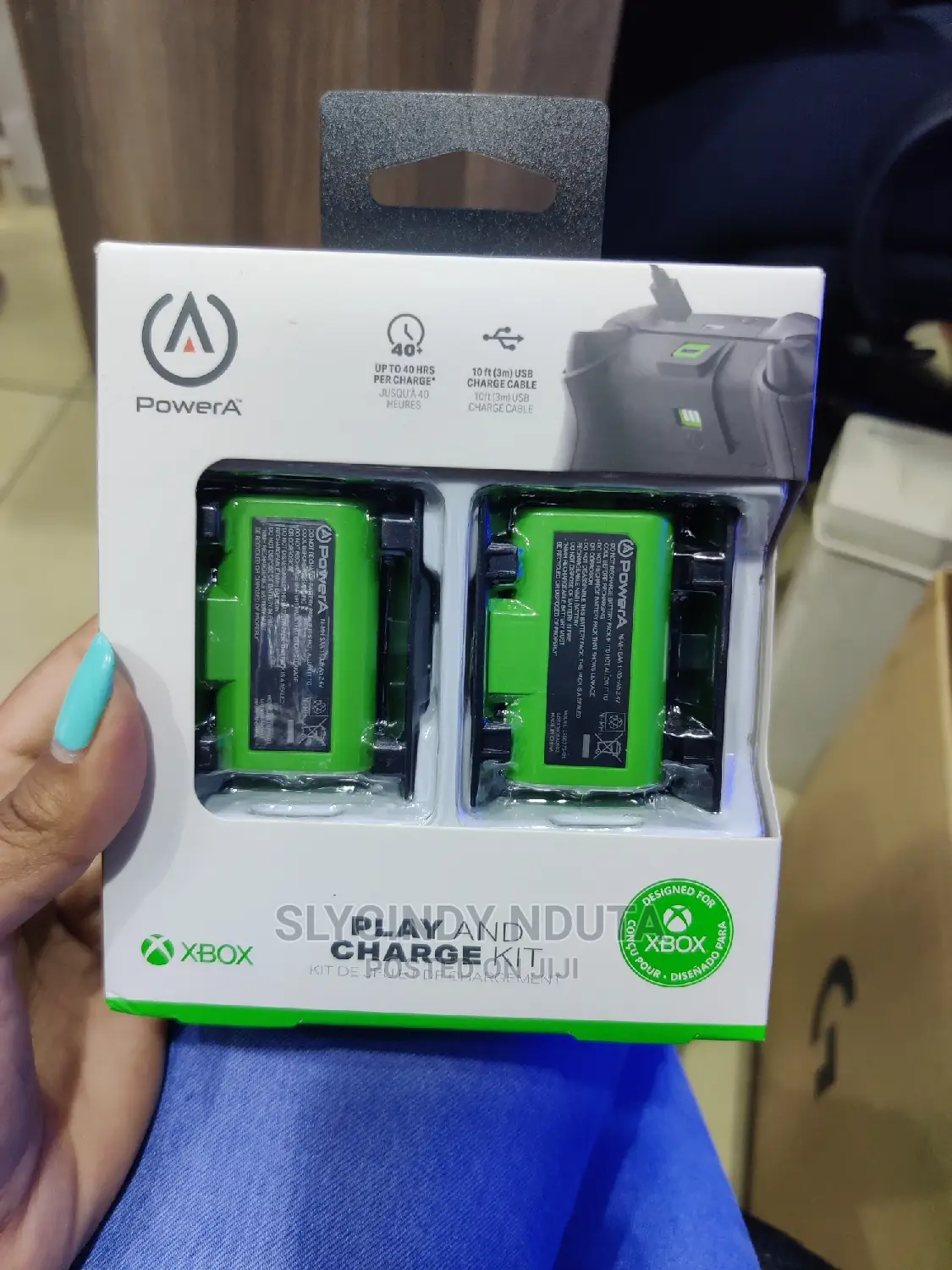 Xbox Play and Charge Kit