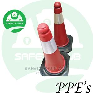 Red/White 50cm Safety Cones - thumbnail 2