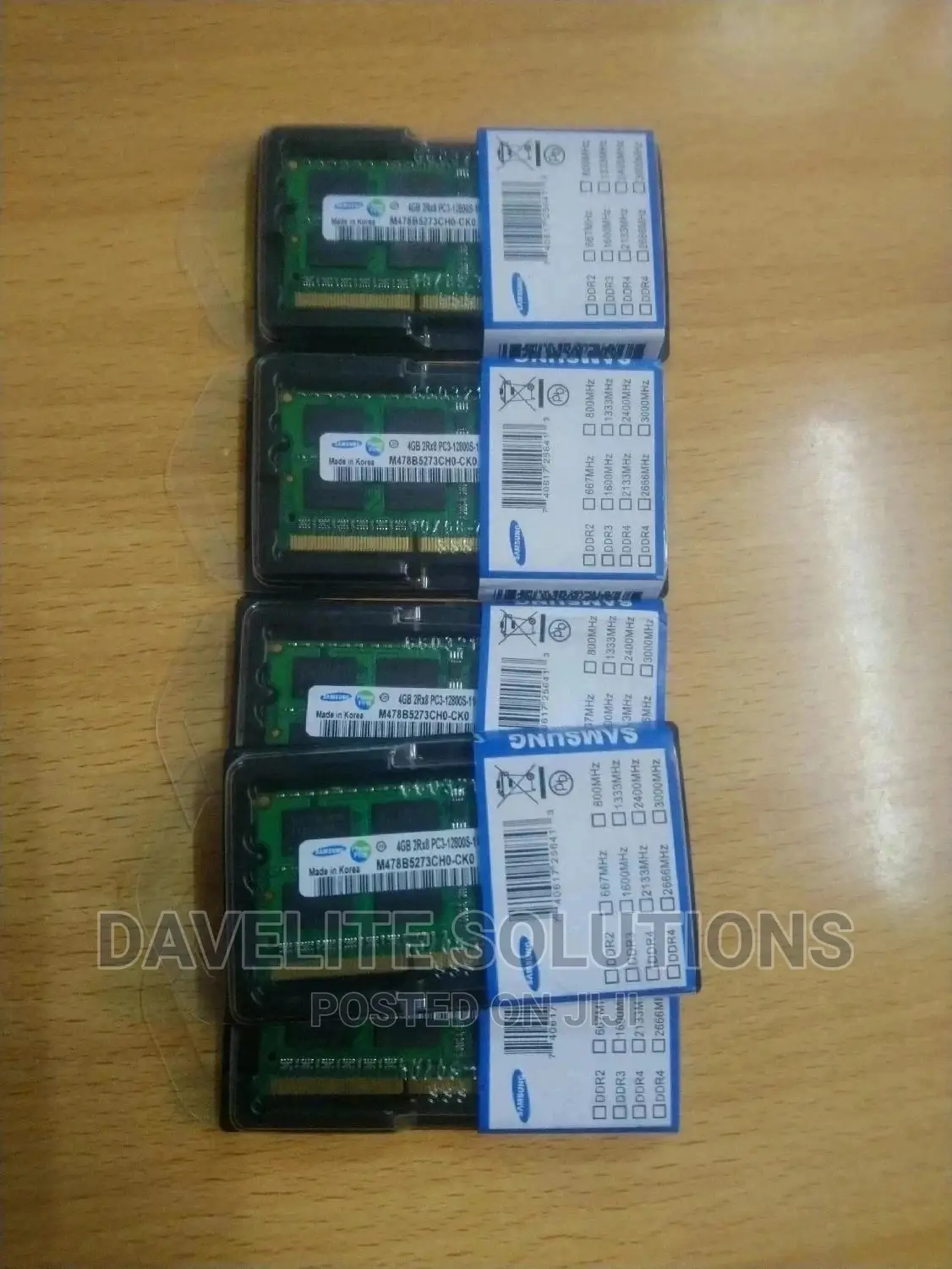 Samsung or Crucial 4GB DDR3 RAM