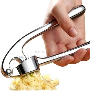 Garlic Crusher - thumbnail 2