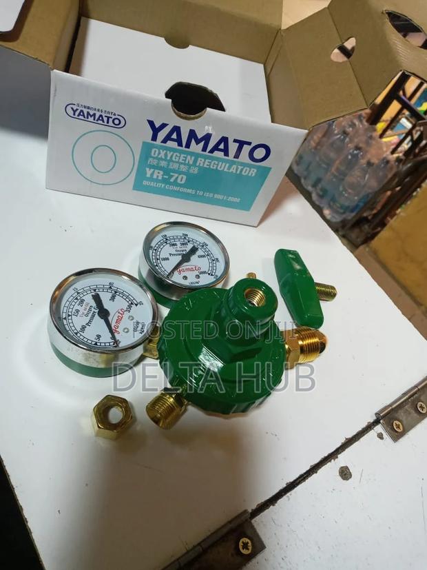 NEW Acetylene Gas Regulator - main view