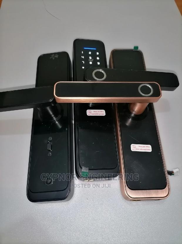 Biometric Smart Lock - main view