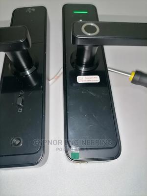 Biometric Control Locks for Bedrooms - thumbnail 2