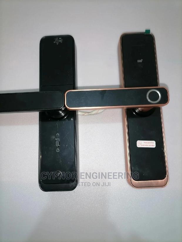 Biometric Control Locks for Stores - main view