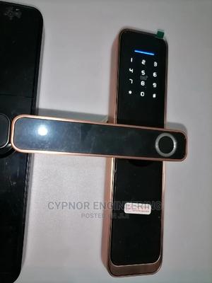 Biometric Smart Door Lock for Bedrooms - thumbnail 2