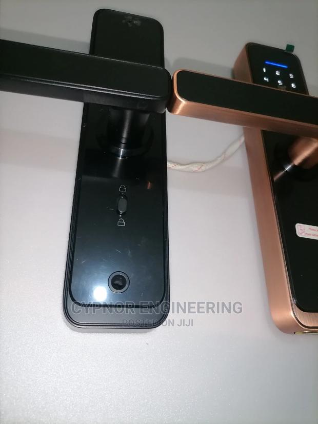 Biometric Smart Door Lock for Stores - main view