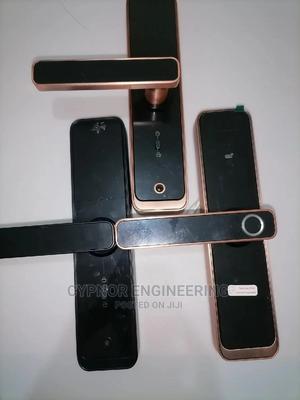 Biometric Smart Lock for Bedrooms - thumbnail 2