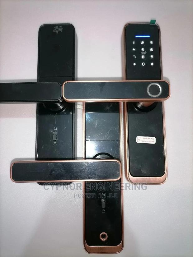 Biometric Smart Lock for Hospitals - main view