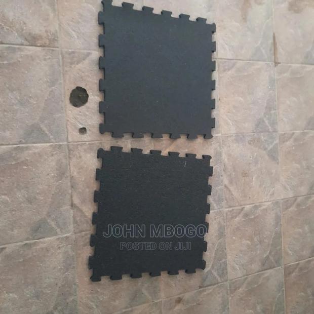 Interlocking Rubber Tiles - main view