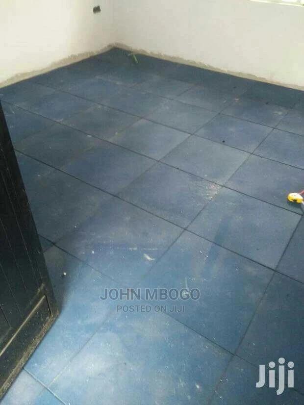 Interlocking Rubber Tiles - thumbnail 2