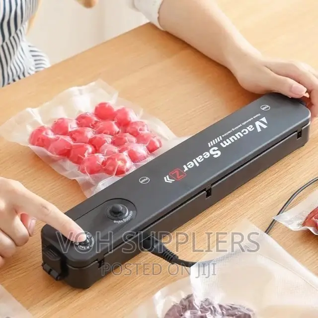 Automatic Food Sealant With A Vacuum