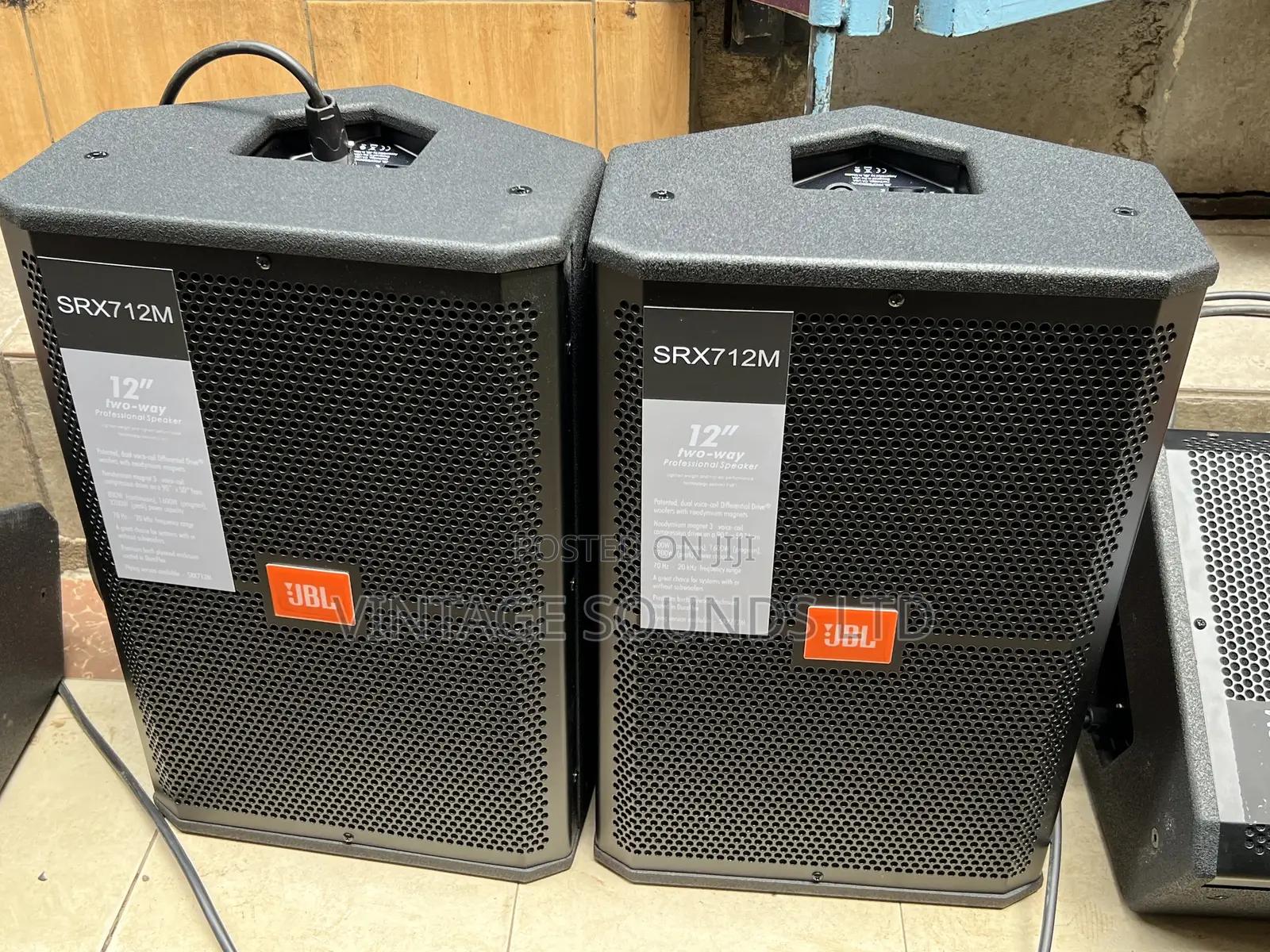 12 Inch Jbl Srx712 Monitor Speaker