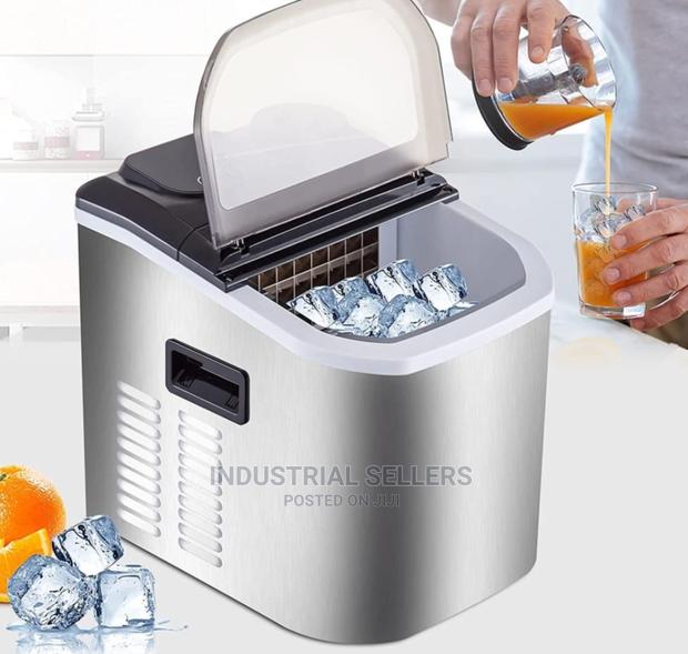 Commercial Ice Cube Maker - main view