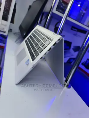 Laptop HP EliteBook 1030 16GB Intel Core I7 SSD 512GB