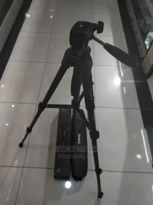 Jmary 2264 Tripod/Monopod Stand