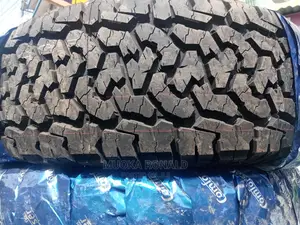265/70r17 Comforser Tyre (A/T)