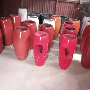 Classic Fibreglass Flower Pots/Planters
