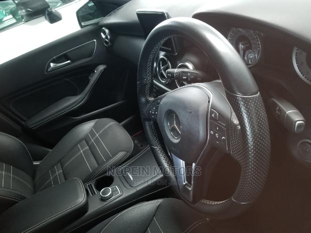 Mercedes-Benz A-Class 2014 Black - thumbnail 8