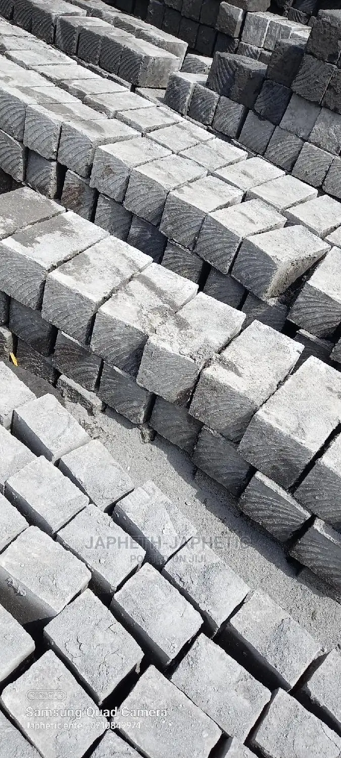 Machine Cut Stones/Ndarugo
