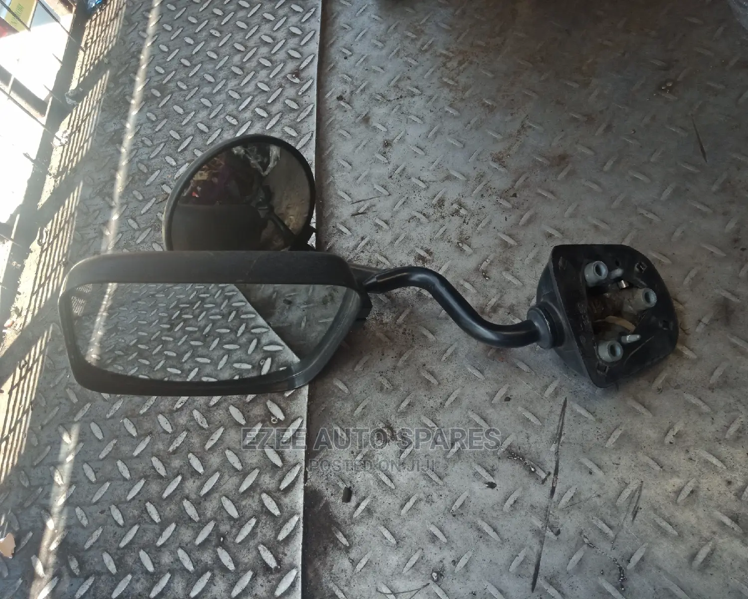 Side Mirror 7L